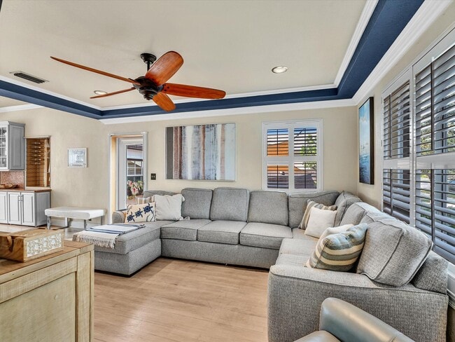 Building Photo - 436 38th St