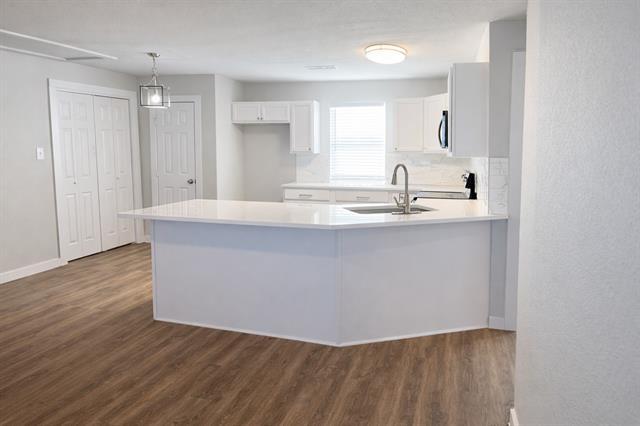 Building Photo - 383 Mcilrath Rd