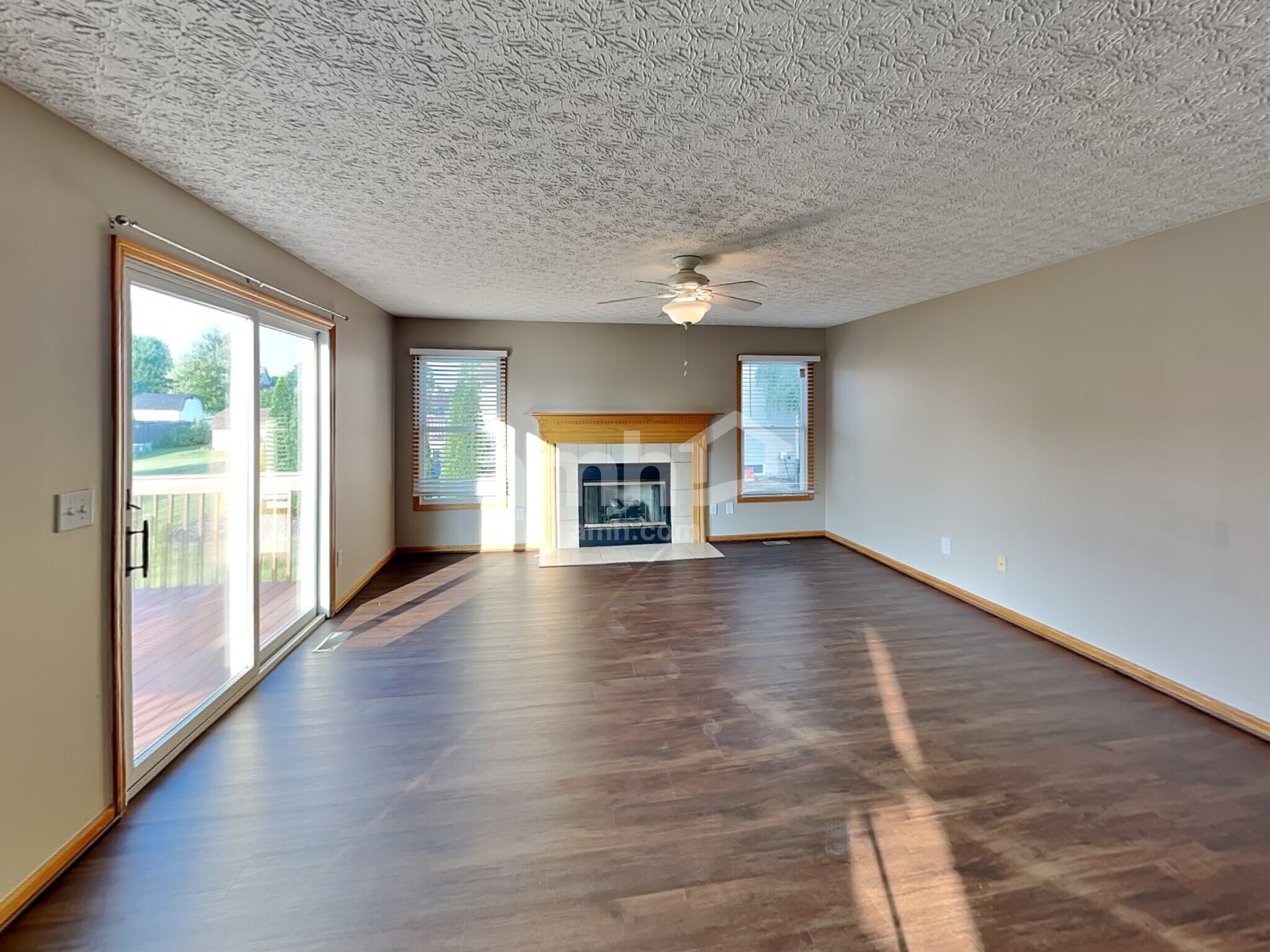 Building Photo - 2403 Hutcheson Ct