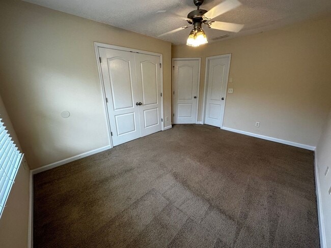 Building Photo - BRIDGEWATER HOME! PRE-LEASING FOR AUGUST 1ST, 2026!