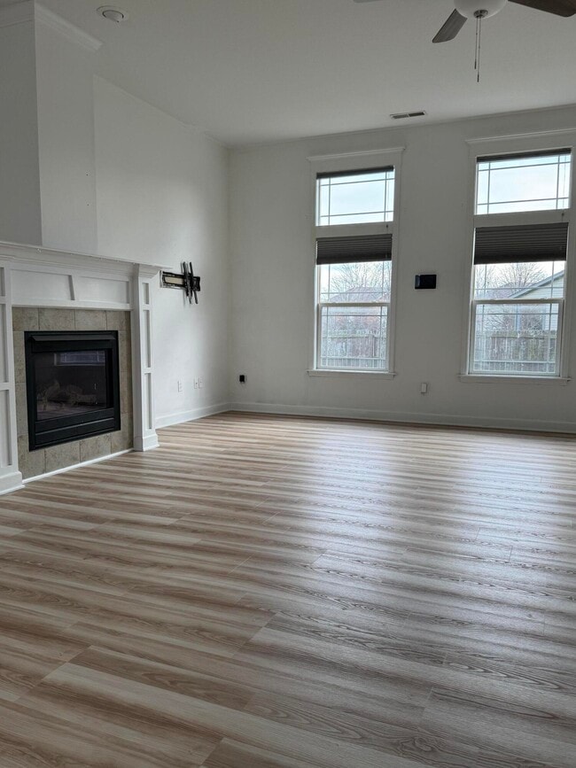 Building Photo - 5006 Craydon Dr