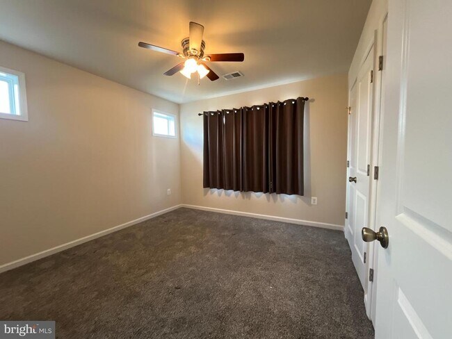 Building Photo - 13046 Monterey Ln