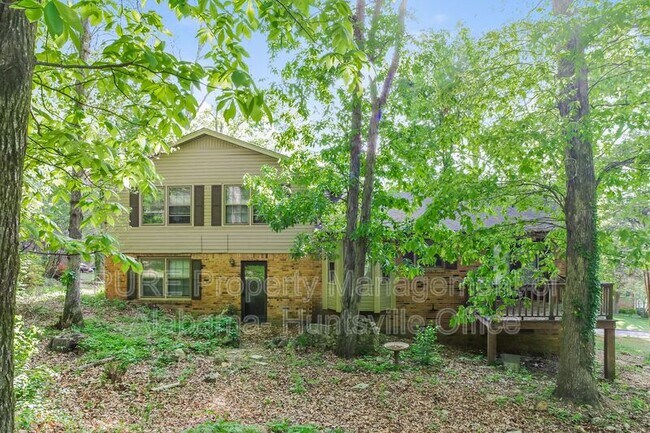 Building Photo - 11313 Mountain Crest Dr SE