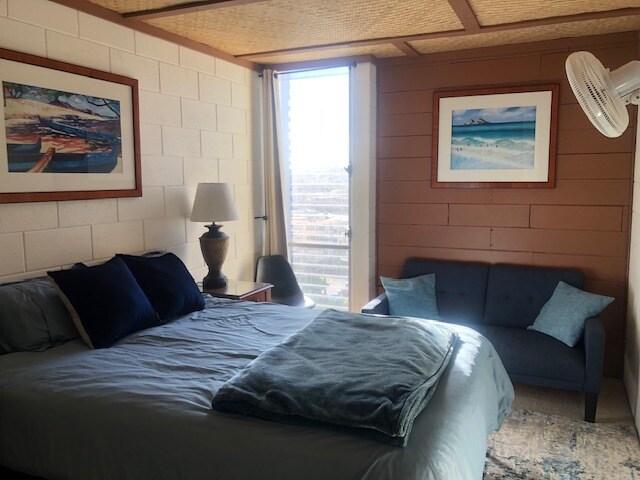 Primary Photo - 2714 Kahoaloha Ln