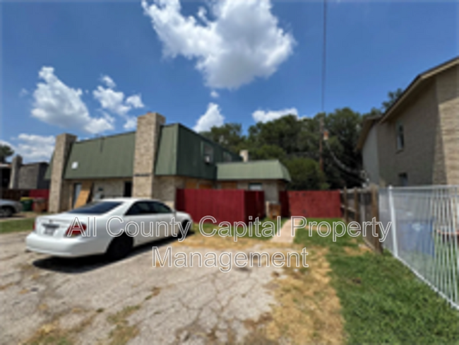 Building Photo - 2904 Sweeney Ln