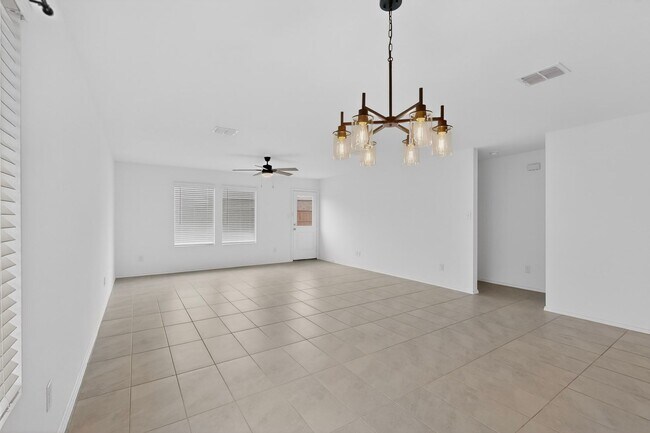 Building Photo - Modern 3-Bedroom Corner Lot Home with Fenced Yard in Forney – Built in 2023