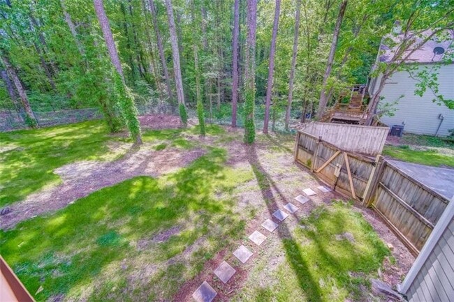 Building Photo - 2218 Woodfern Dr