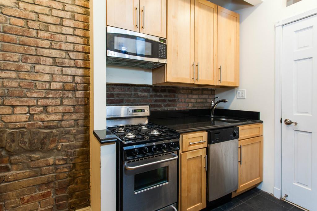 Building Photo - 493 Second Ave (27th & 28th St), #12