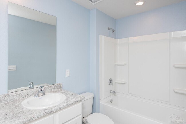 Building Photo - 5720 Blackhorse Cir