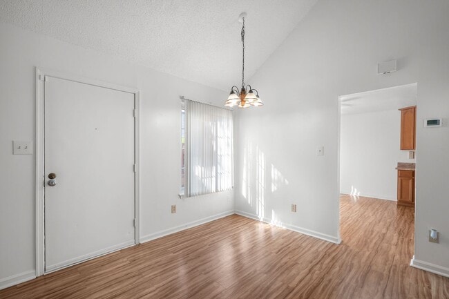 Building Photo - 4350 Gadwall Pl