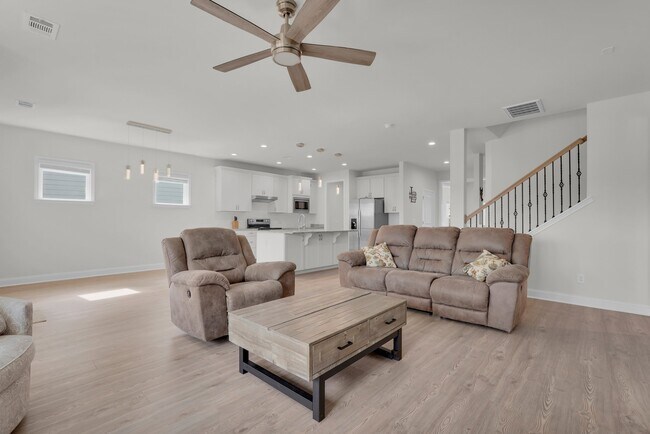 Building Photo - 268 Loblolly Ln