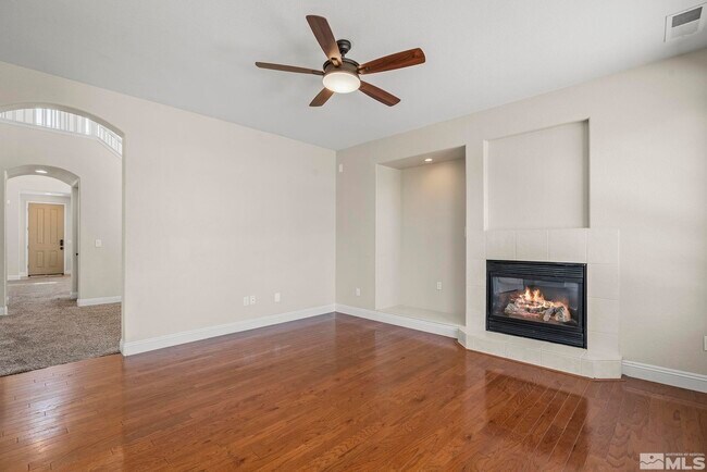 Building Photo - 1755 Cavern Dr