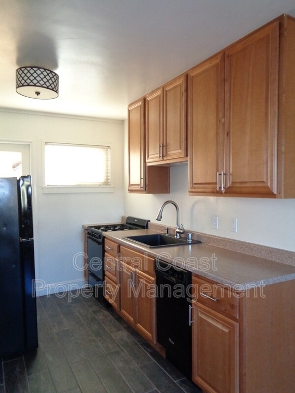 Building Photo - 415 17th St