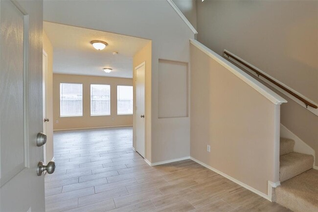 Building Photo - 21227 Grand Field Ct
