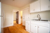 Building Photo - 7 Mulberry St