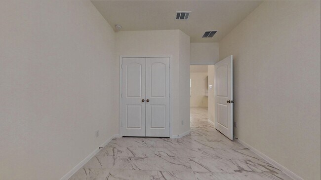 Building Photo - 10434 Astor Pt Trl