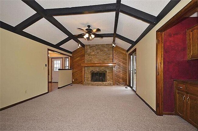 Building Photo - COMING SOON!! Large home in the Newmark and Staley Area