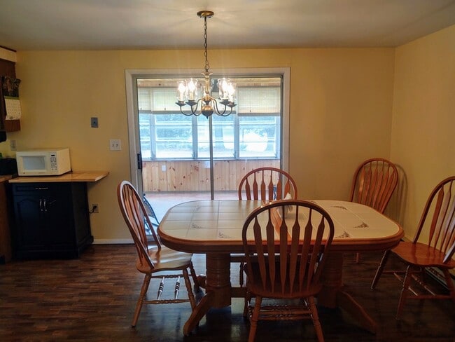 Building Photo - 30007 Killmon Ln