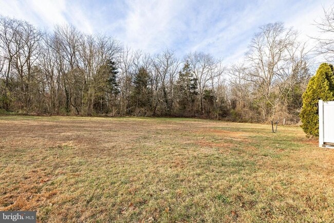 Building Photo - 937 Magnolia Rd