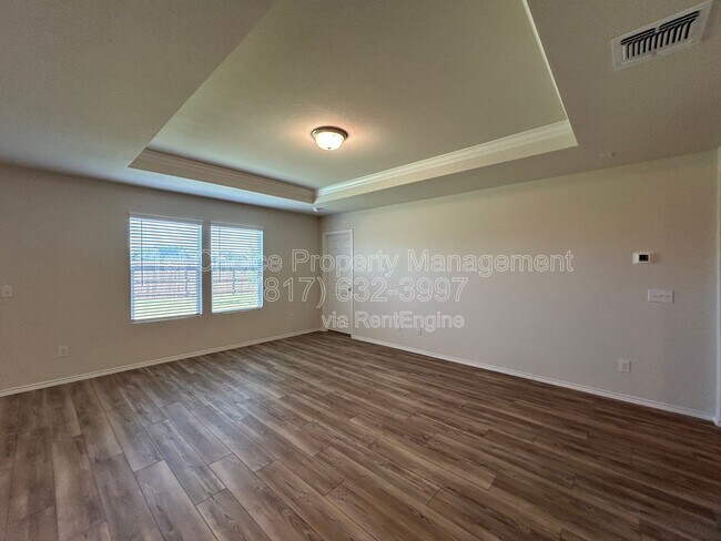 Building Photo - 4644 Benham Dr