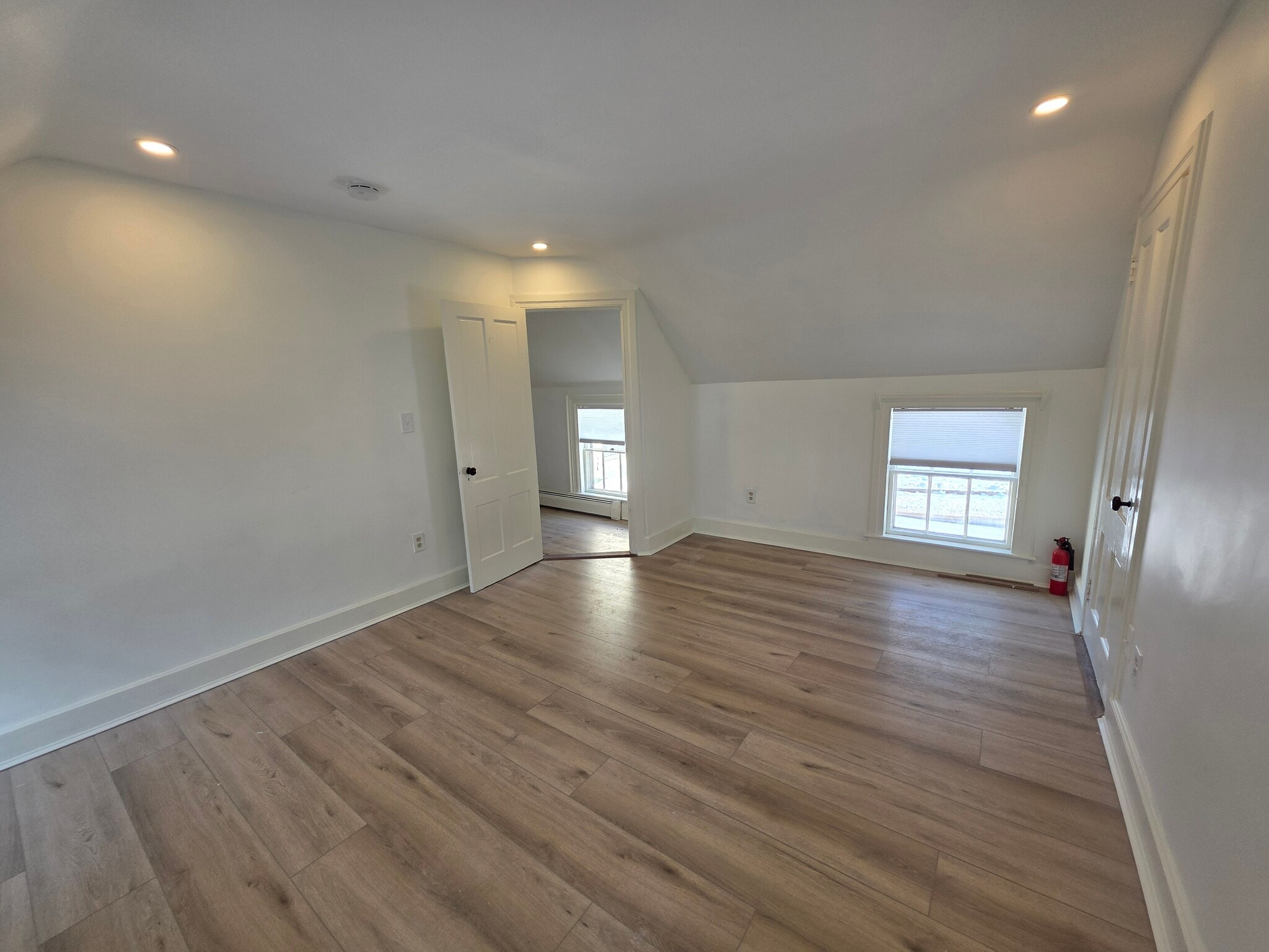 Building Photo - 21 Cleaves St