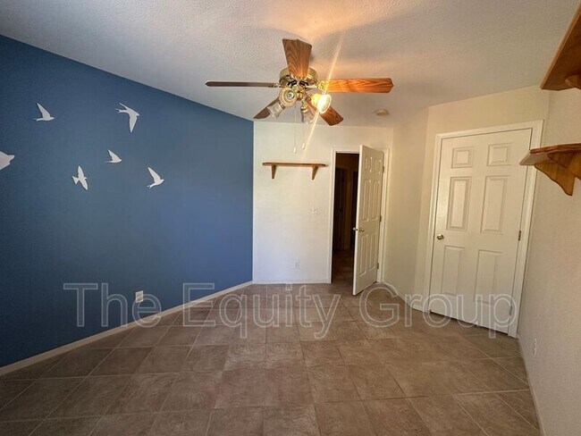 Building Photo - 2409 N Linda Vista St