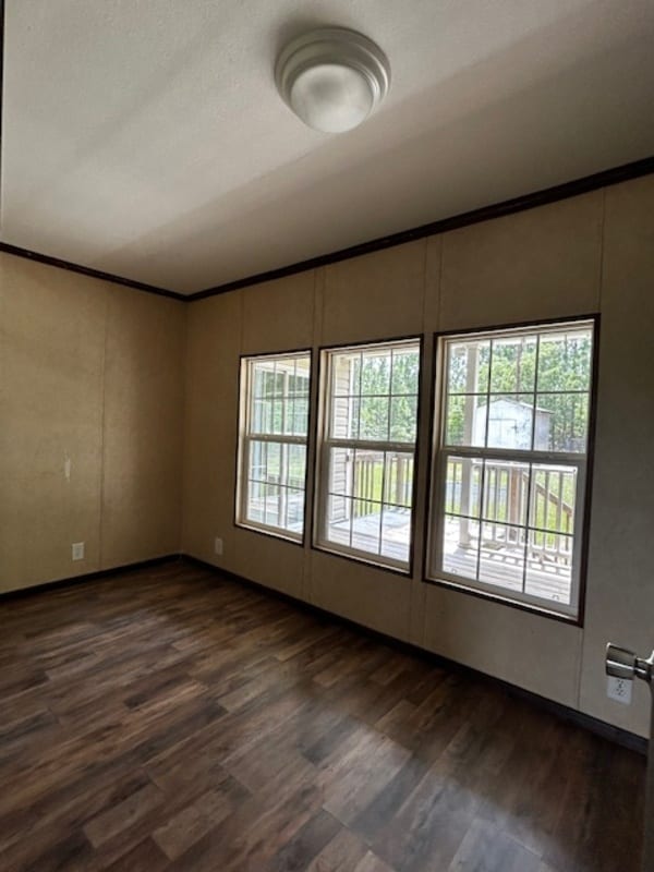 Building Photo - 216 Straightaway Ln