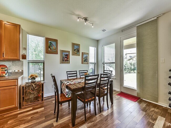Building Photo - 15223 Sunlight Bay Ct