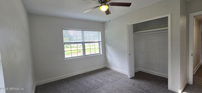 Building Photo - 4556 Cambridge Rd