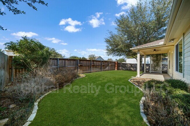 Building Photo - 549 Celtic Ash Run