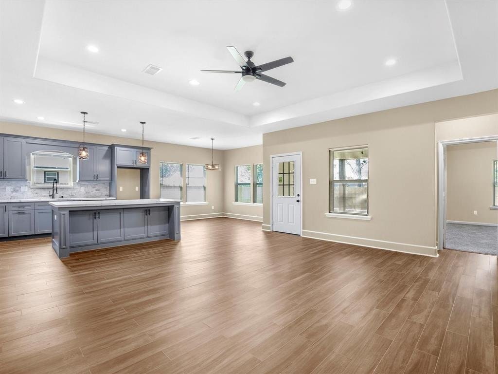 Building Photo - 517 N 4th St