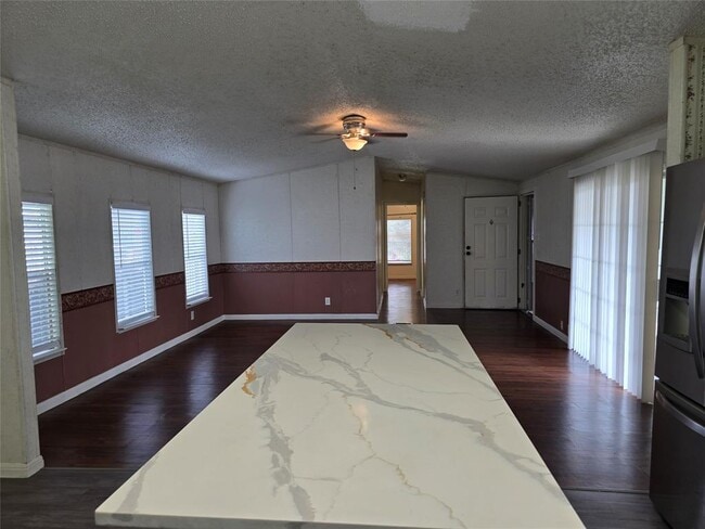 Building Photo - 7628 Northview Ln