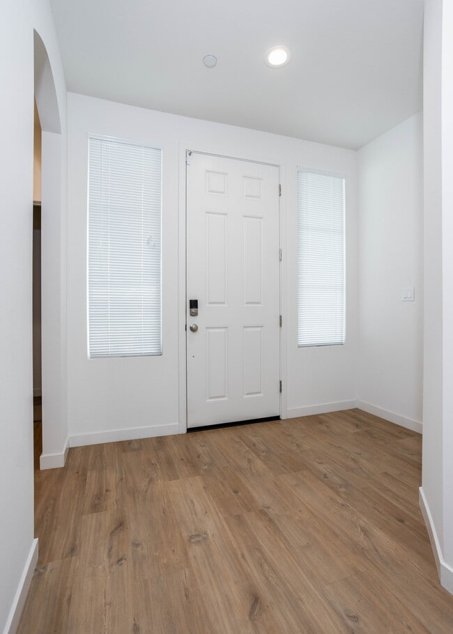 Building Photo - 911 Hartlepool Ave