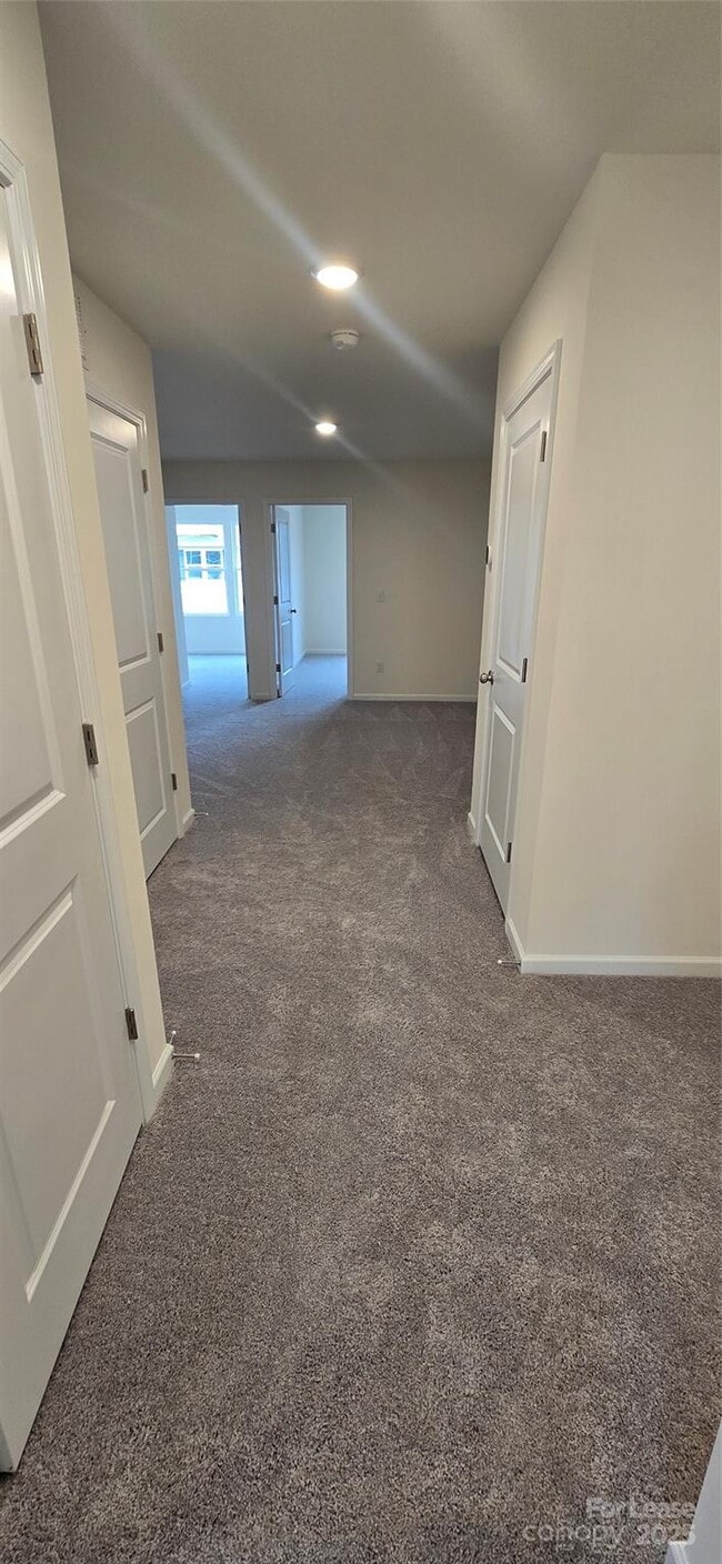 Building Photo - 1931 Tranquility Cir