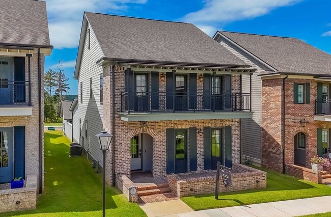 Building Photo - 3026 Gentilly St