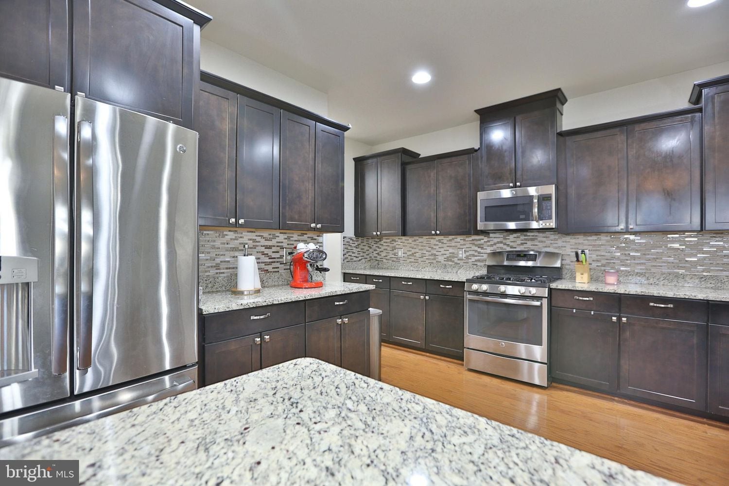 Building Photo - 21112 Sugarview Dr