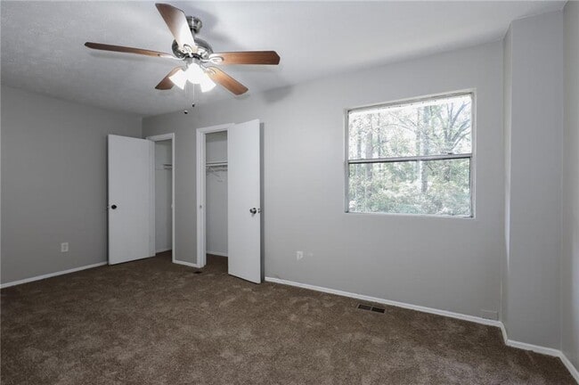 Building Photo - 6683 Cameron Rd