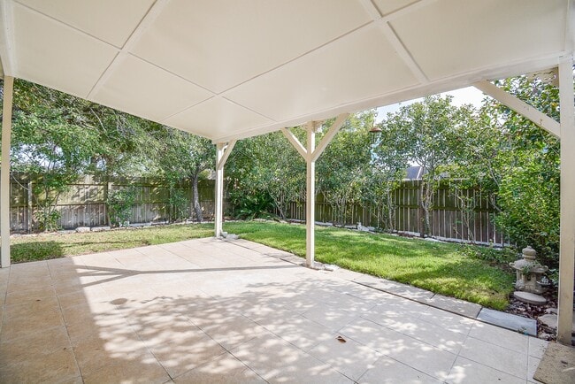 Building Photo - 6422 Alisa Ln