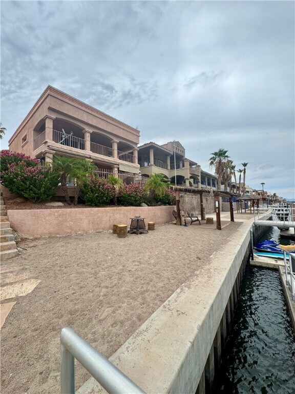 Building Photo - 10641 S River Terrace Dr