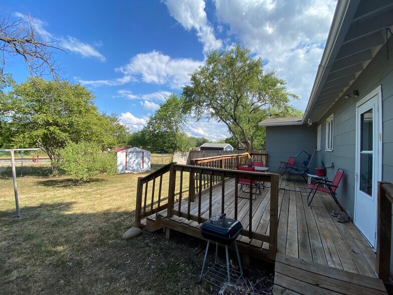 Building Photo - 4506 Neer Ave