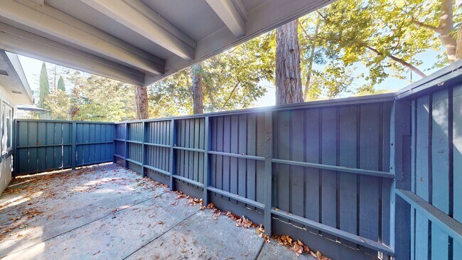 Building Photo - 450 Alameda del Prado