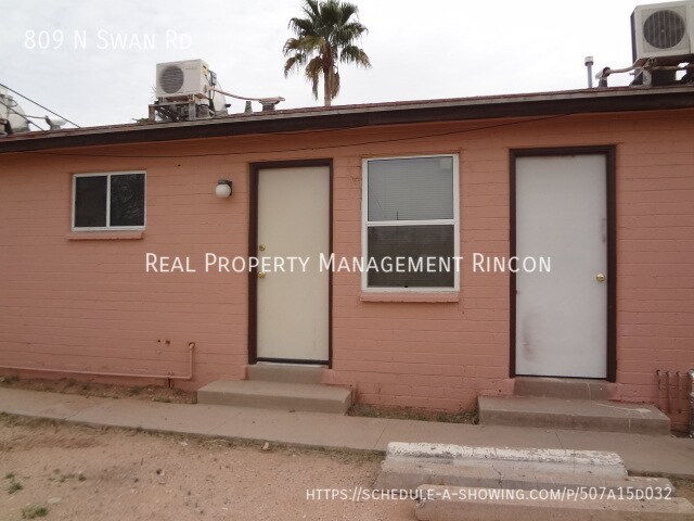Building Photo - 809 N Swan Rd