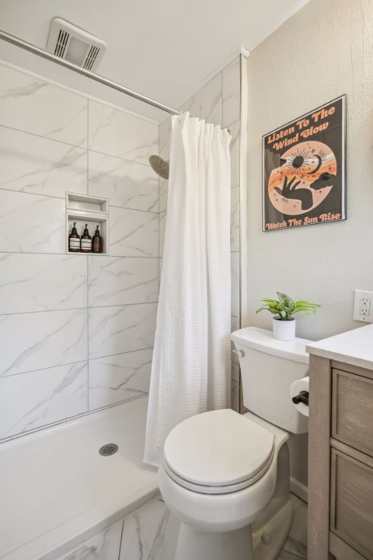 Building Photo - 8694 W 67th Pl