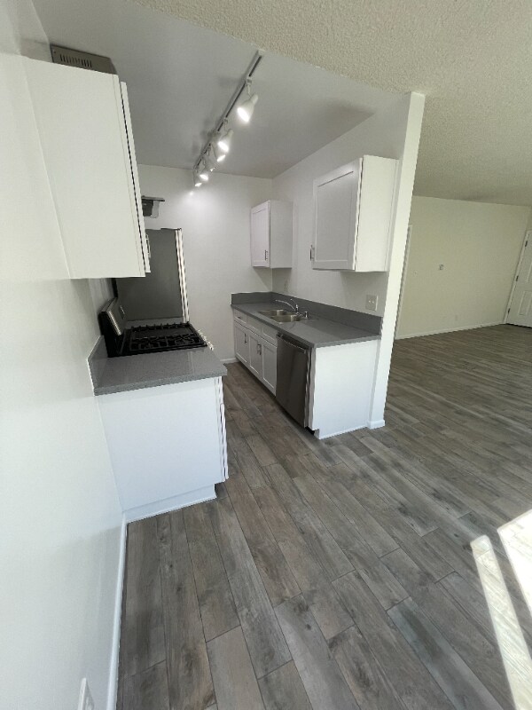 Building Photo - 1333 9th St