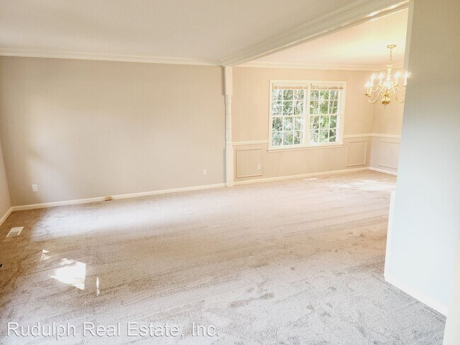 Building Photo - 4 br, 2.5 bath House - 1856 Catala Rd.