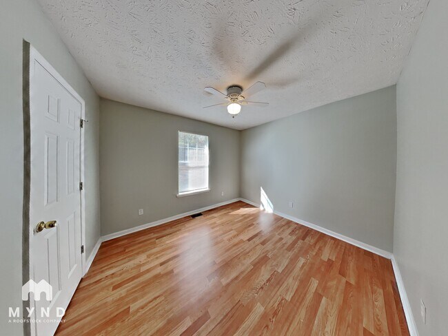 Building Photo - 48 Colby Ct