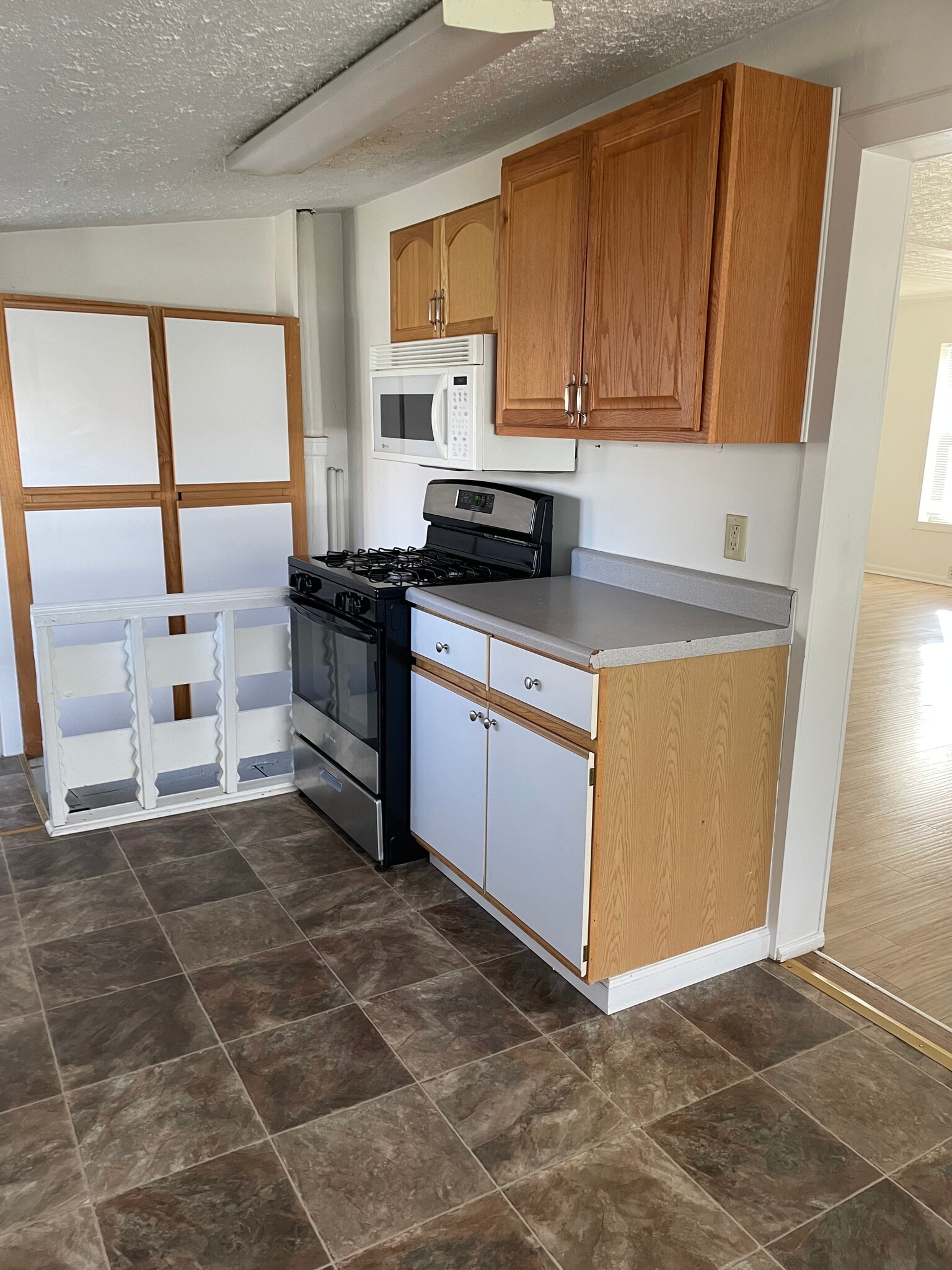 Building Photo - 232 1st Ave SE