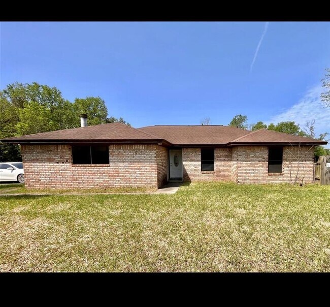 Primary Photo - 300 Nevils St