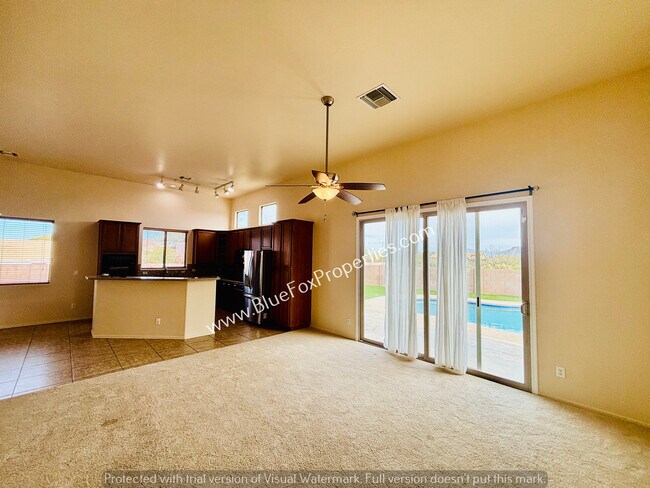 Building Photo - 7910 W Little Eagle Ct