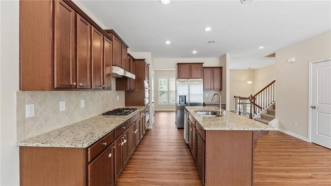 Building Photo - 705 Ayala Pl